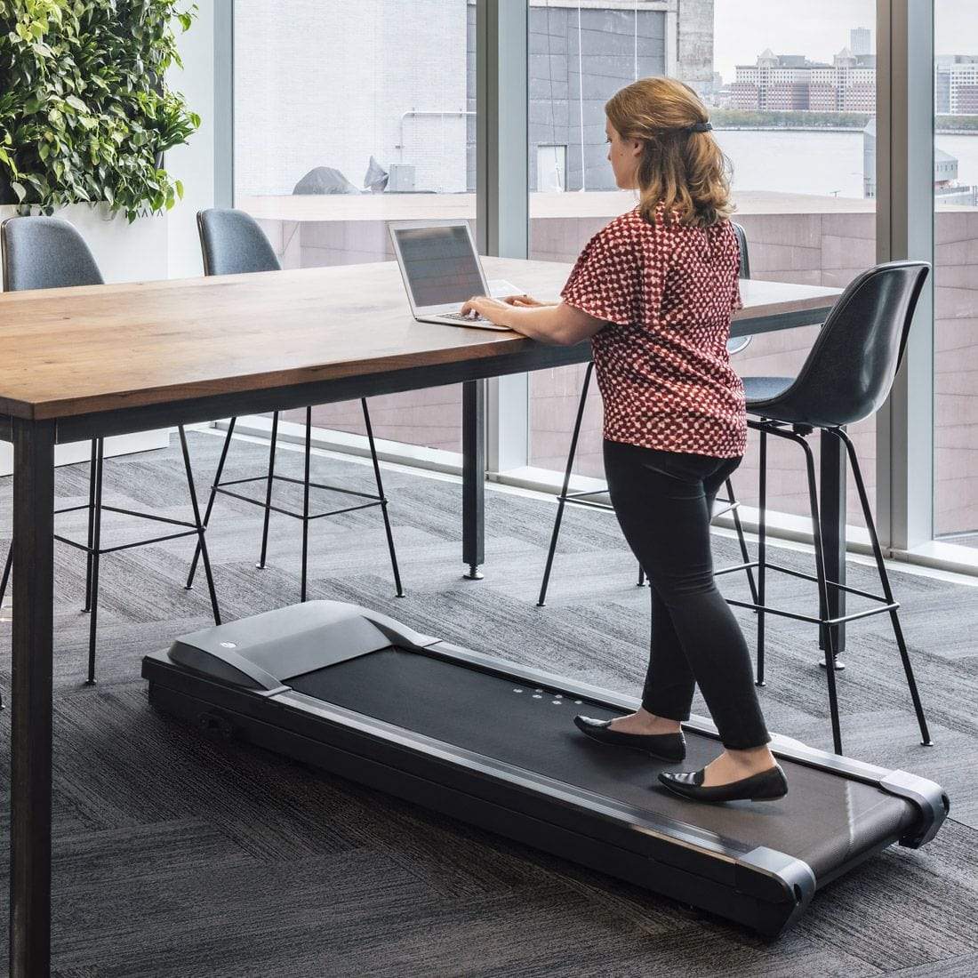 lifespan-fitness-tr5000-dt3-lifespan-under-desk-treadmill-lifespan-fitness-under-desk-treadmill-19383068688544_1600x_7d94c399-521e-41ca-9849-100dc720420e